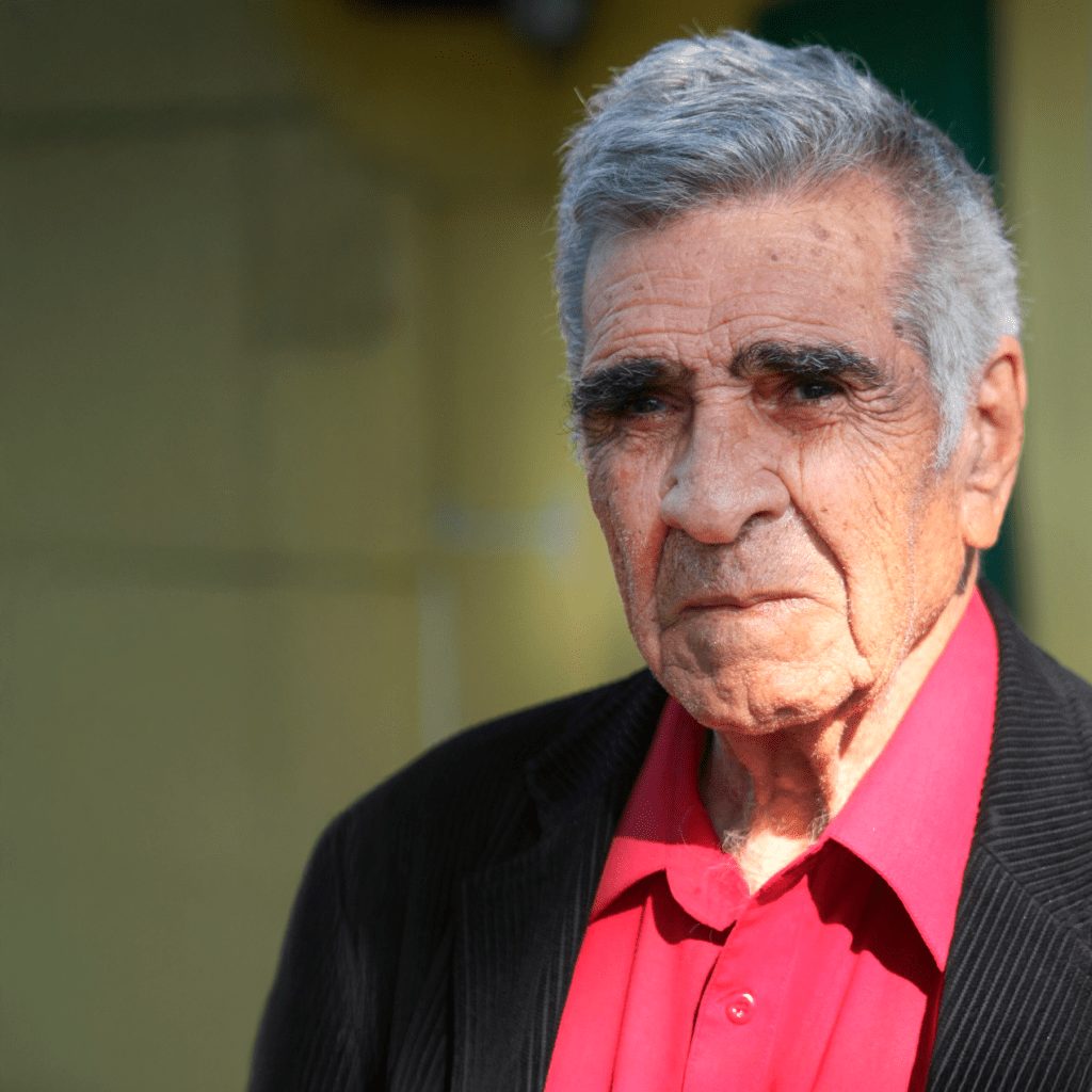 Humberto Giannini: Un pensador de la existencia cotidiana y la poesía.